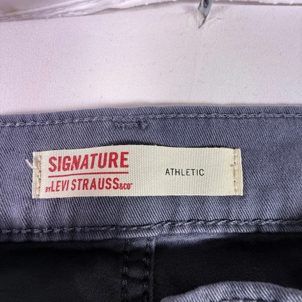 Signature by Levi Strauss Mens Athletic Fit Chinos Gray 34x34 Stretch Zip Pocket